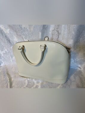 Pulicati Cream Structured Satchel Handbag